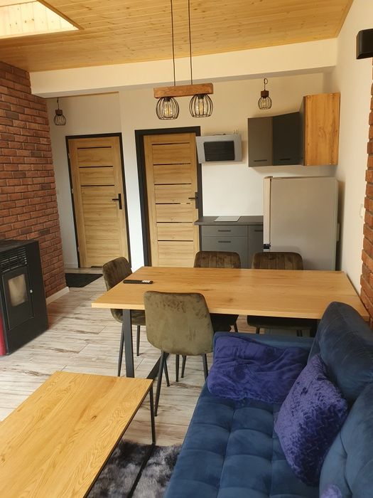 Domek nad Jeziorem Grabowo z jacuzzi-balia oraz sauną.