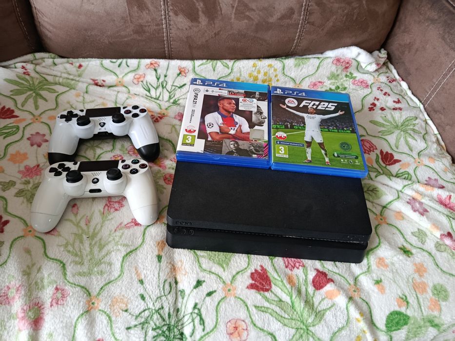 Ps4 500g w dobrym stanie