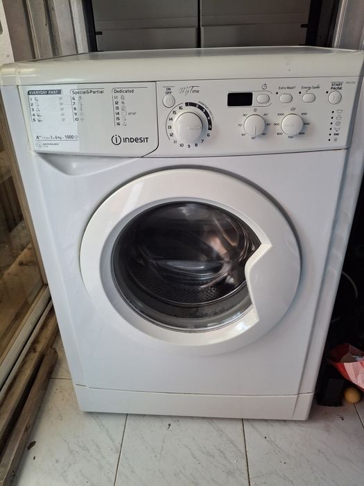 Maquina lavar roupa indesit