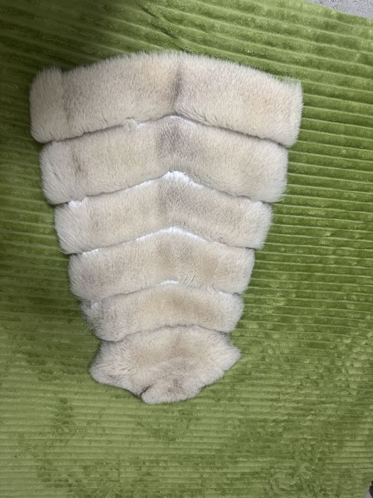 Жилетка из натурального меха песца