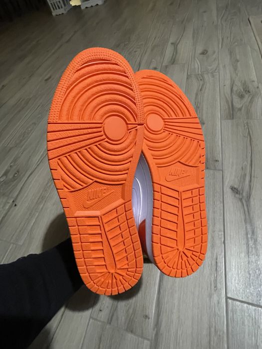 Buty Jordan 1 Mid