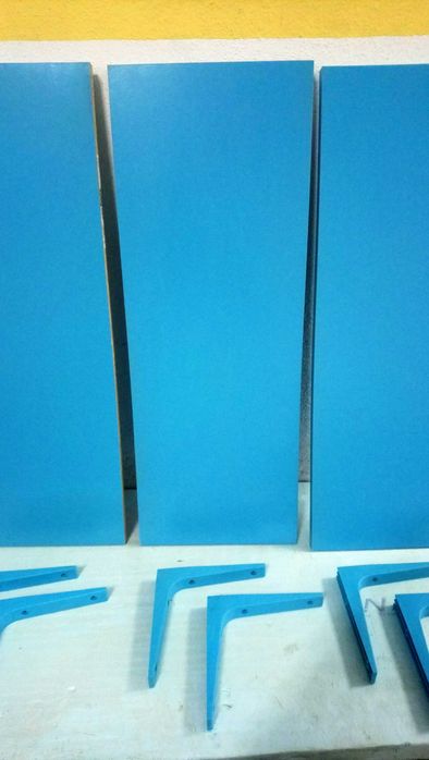 Prateleiras Ikea modelo Viktor