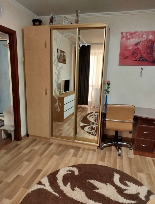 Подобово 1к.кв.на Варшавській.Власниця.