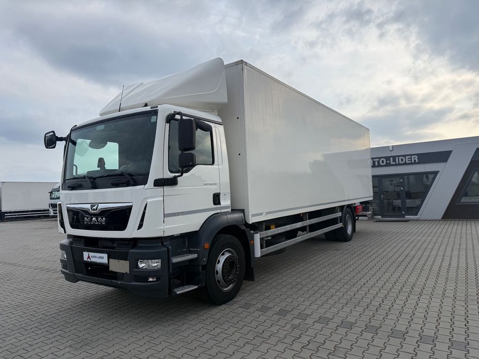 MAN TGM 18.290 / KONTENER 8,70M + WINDA / DMC 18T / 293.000KM / SPROWADZONY / STAN BDB / / /