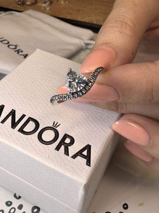 Каблучка Хвиля з серцем Пандора біле сердечко Pandora