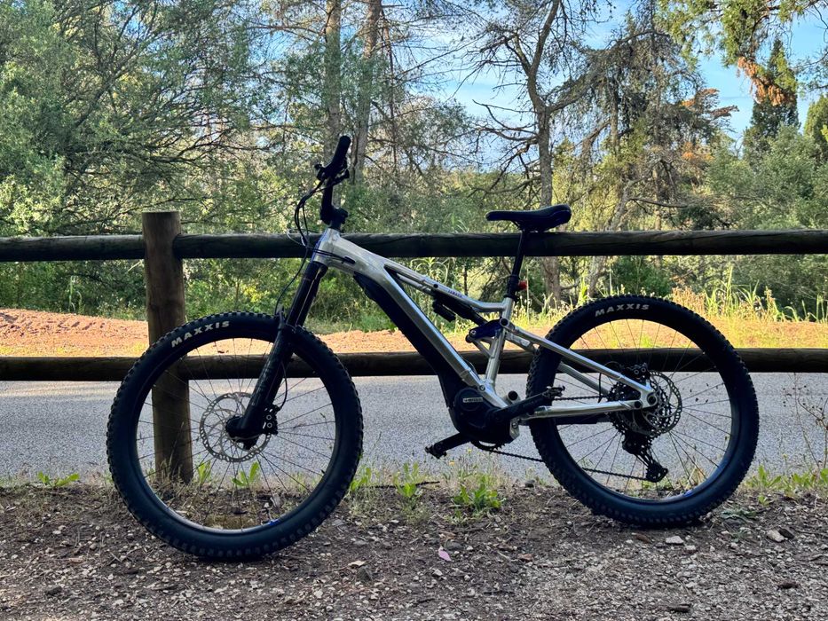 Bicicleta elétrica Yamaha Moro 07  - Edição Limitada 30ºAniversário