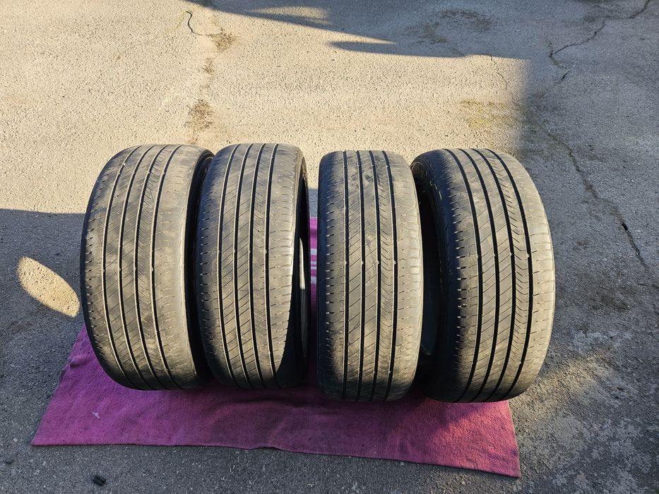 Резина шини колеса 225/55/17 Kumho