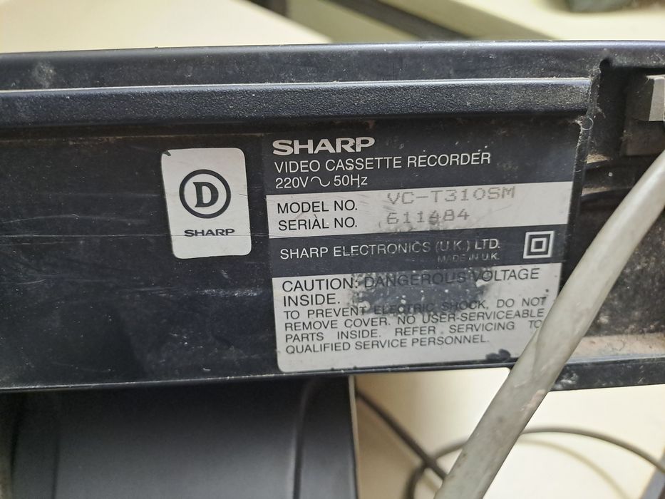 Leitor VHS  Sharp