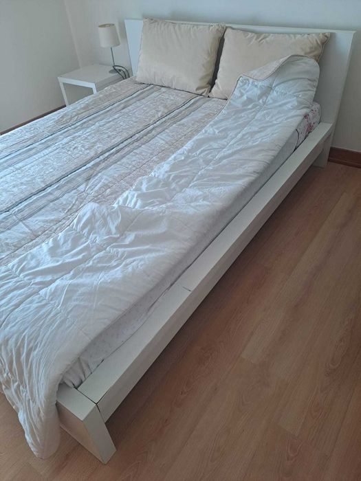 Venda cama de casal