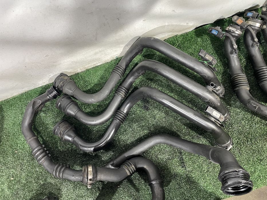 Патрубки інтеркуллера 1.9 2.0 1.5 турбіни патрубок трубка надуву