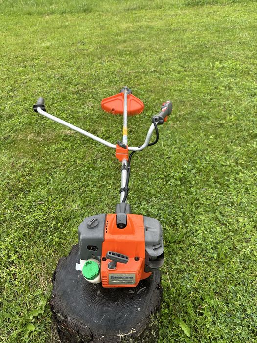 Kosa spalinowa HUSQVARNA 323 R II