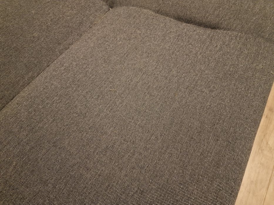 Rozkładana wersalka z pojemnikiem