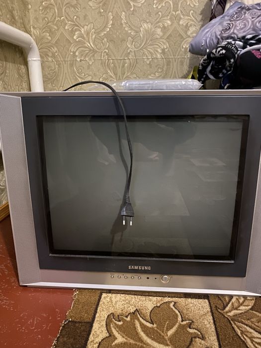 Продам телевізор Samsung