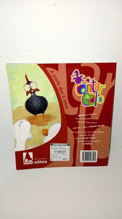 Matilde, the Different Chicken434265516147353601