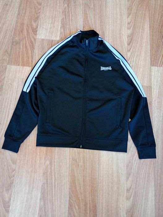 Олімпійка Lonsdale