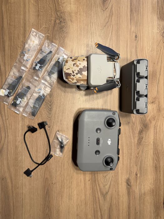 Dron Dji Mini 2 Fly More Combo