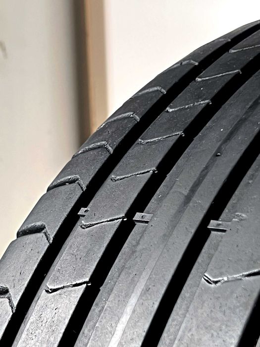 Pneus Pirelli Pzero PZ4 (Eletricos) - 265/35/22 - Como NOVOS