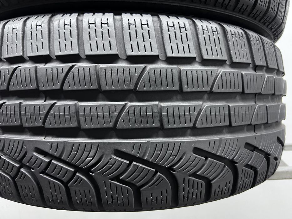 2шт зима 225/40/R18 7,3мм 2022р Pirelli SottoZero Winter 240 Serie 2