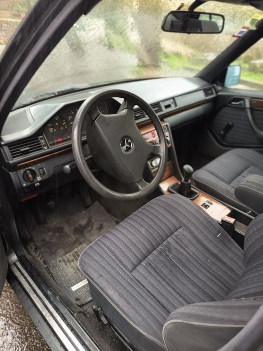 Mercedes 200d (w124)