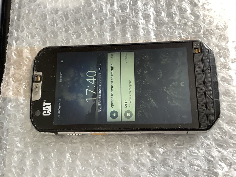 Smartphone CAT S60