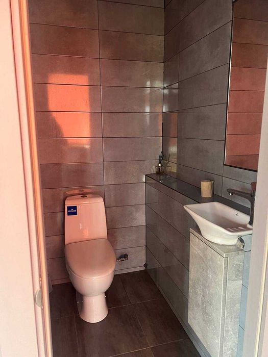 Без комісії. Центр. Фасад. Ремонт. Приміщення 78,9 м