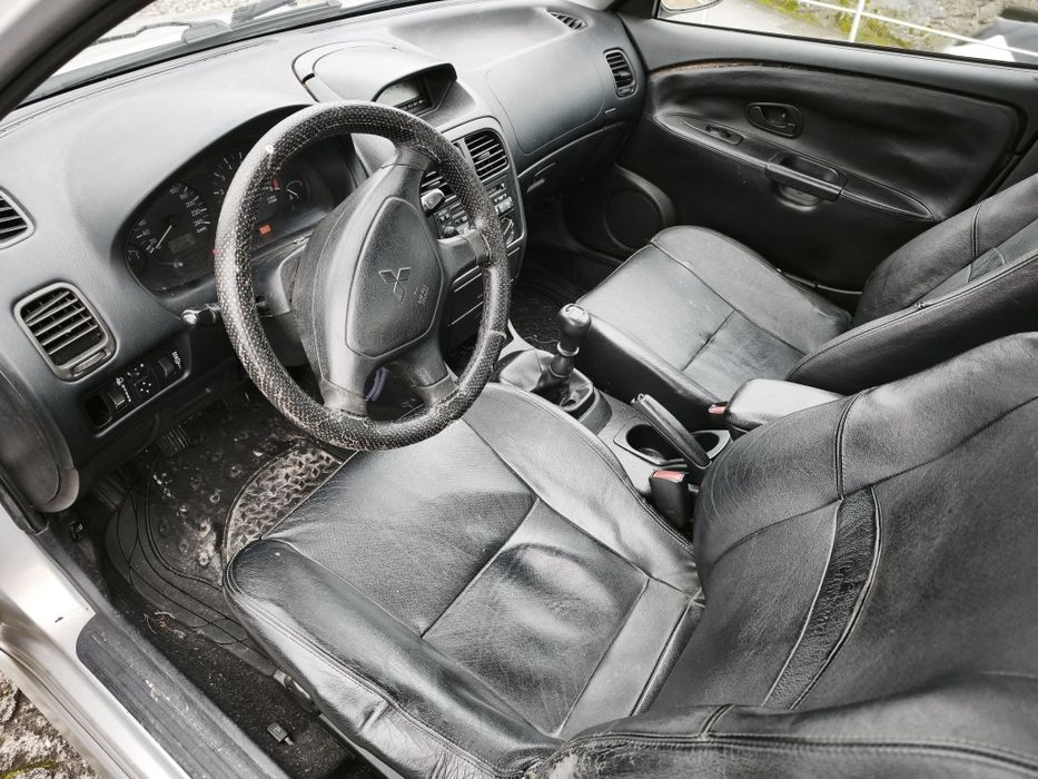 Mitsubishi Carisma 1.3