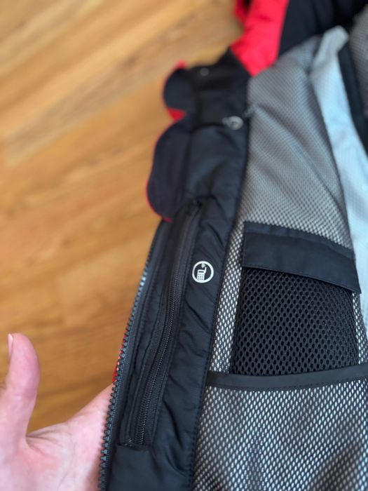 Гірськолижна куртка AVECS   р.S-M