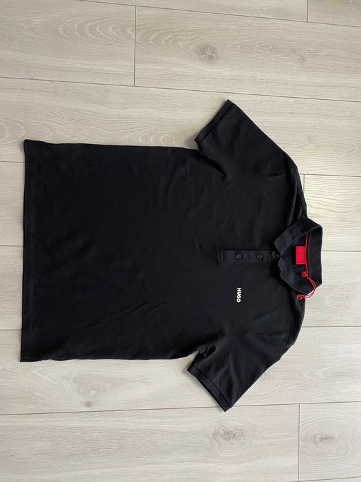 HUGO r.M oryginalna koszulka polo męska stan BDB czarna