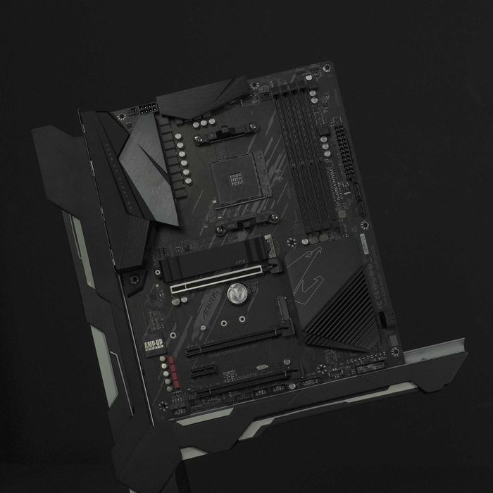 Материньскі плати Б.В (MSI B450 TOMAHAWK MAX ATX)