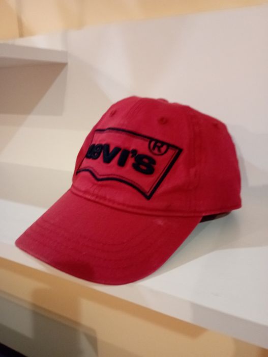 Чоловіча кепка Levi's