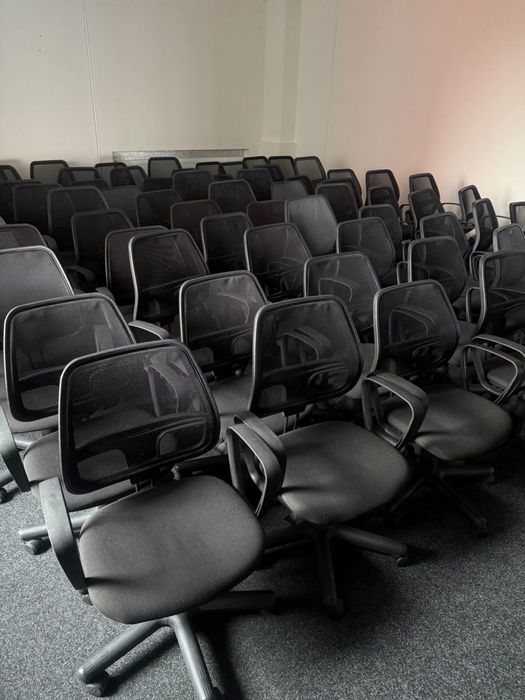 Офисная мебель IT-компании б/у