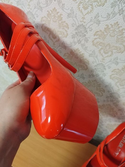 Стріпи Hustler extra розмір 40,5-41