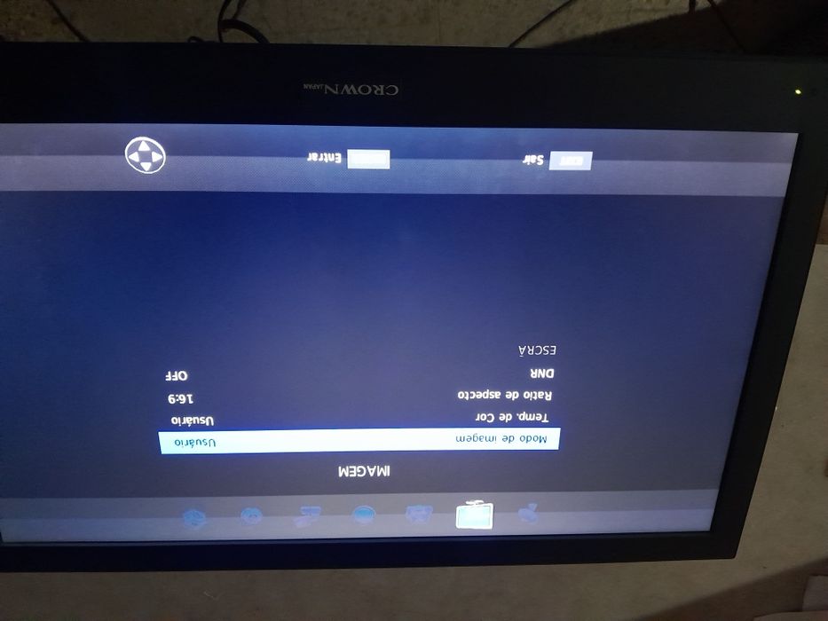 TV Crown 24 polegadas full HD