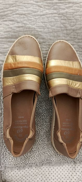 Buty skórzane 39