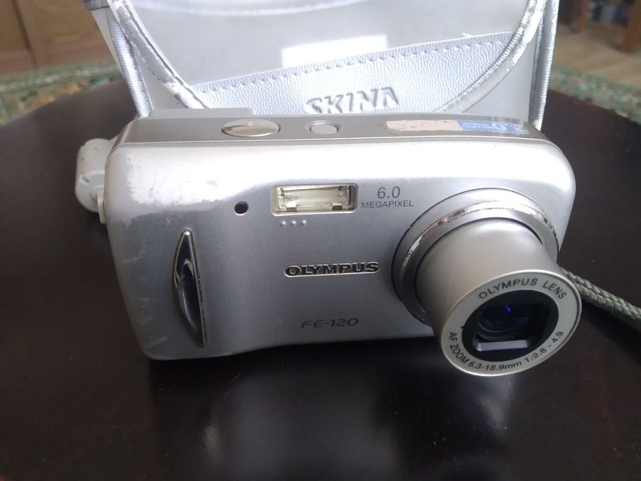 Olympus FE-120 (бувалий)