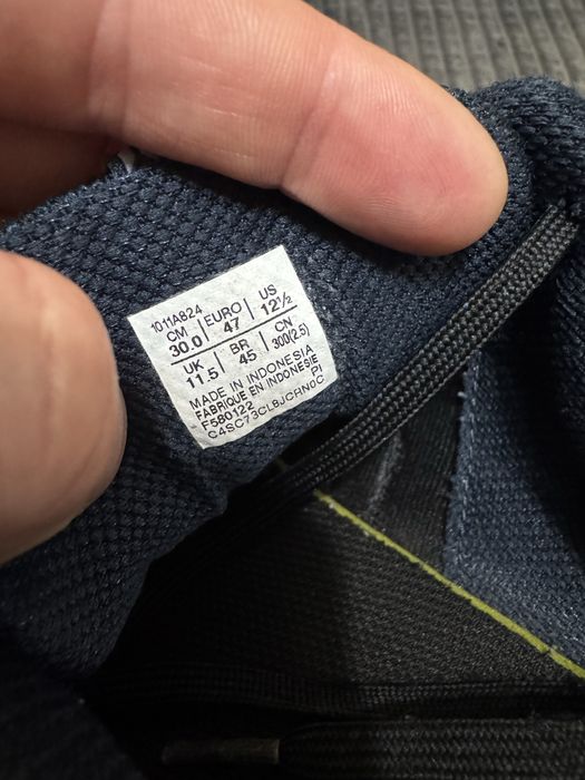 Кросівки чоловічі Asics Gel-Venture 8 46(30см) оригінал