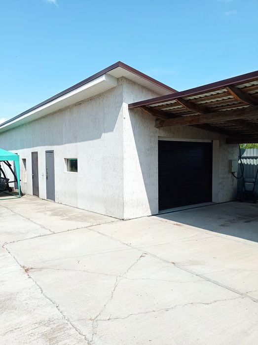 Продається садиба в 30км від міста Чернігів.