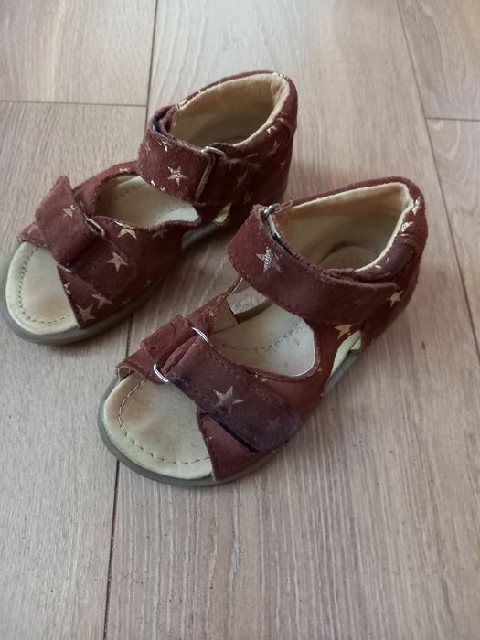 Buty dziewczęce 25