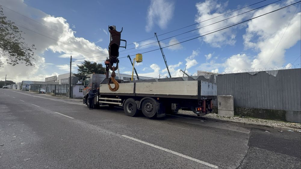 VOLVO FE GRUA PK15500 E ESTRADO 7,50 APENAS 197.000km ##OPORTUNIDADE##