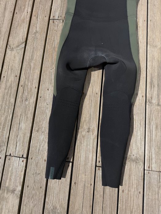 Fato de surf Deeply Limitless Frost 4/3 XL/XXL como novo topo de gama