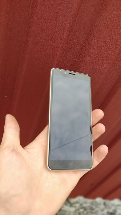 Продам телефон  Doogee