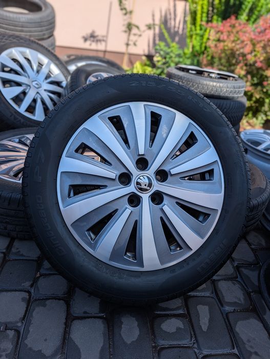 Диски легкосплавні колеса шини літні 5x112 R17 215/55 Pirelli Cinturato P7 SKODA OCTAVIA A7 A8 Superb Passat Golf