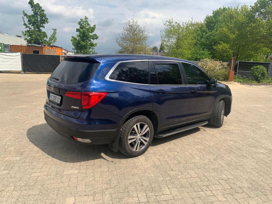 Honda Pilot 3.5. 8 місць