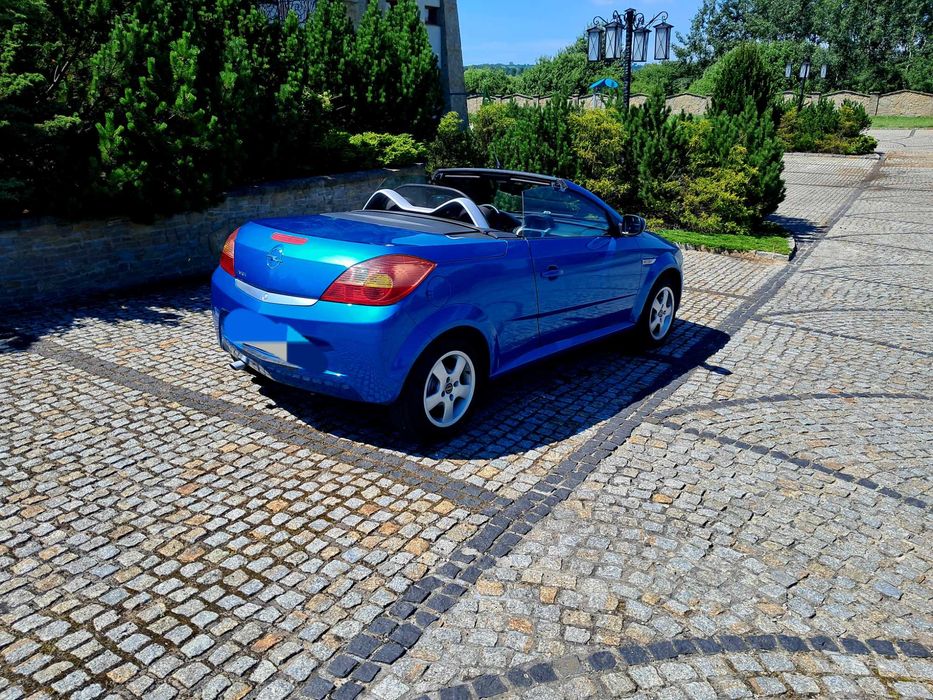 Opel Tigra Cabrio 1.4 16 v Twin Top Piękna Alu Klima Navi