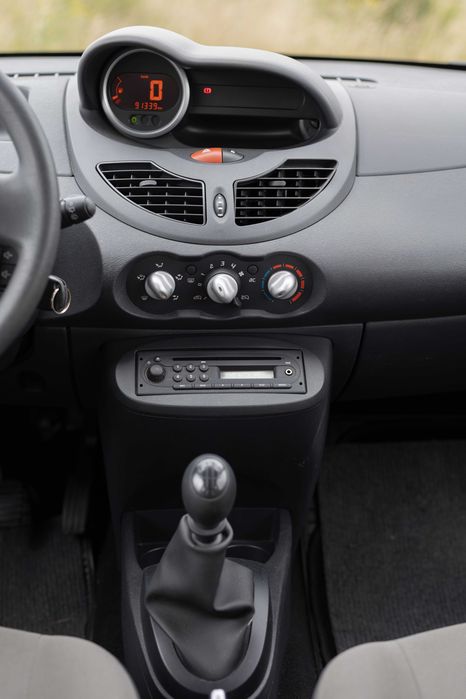 Renault Twingo 1.2i 58km/ Serwis/ 91 T km/ Klima/ oryginalny lakier