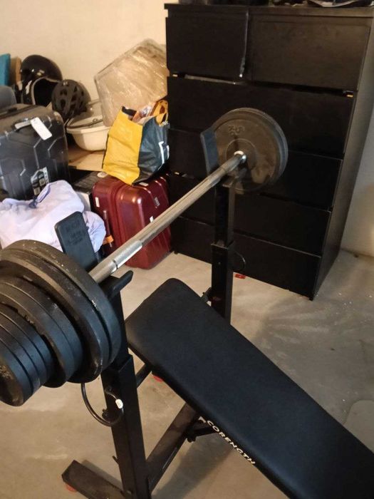 Banco de musculação pequeno + barra e pesos