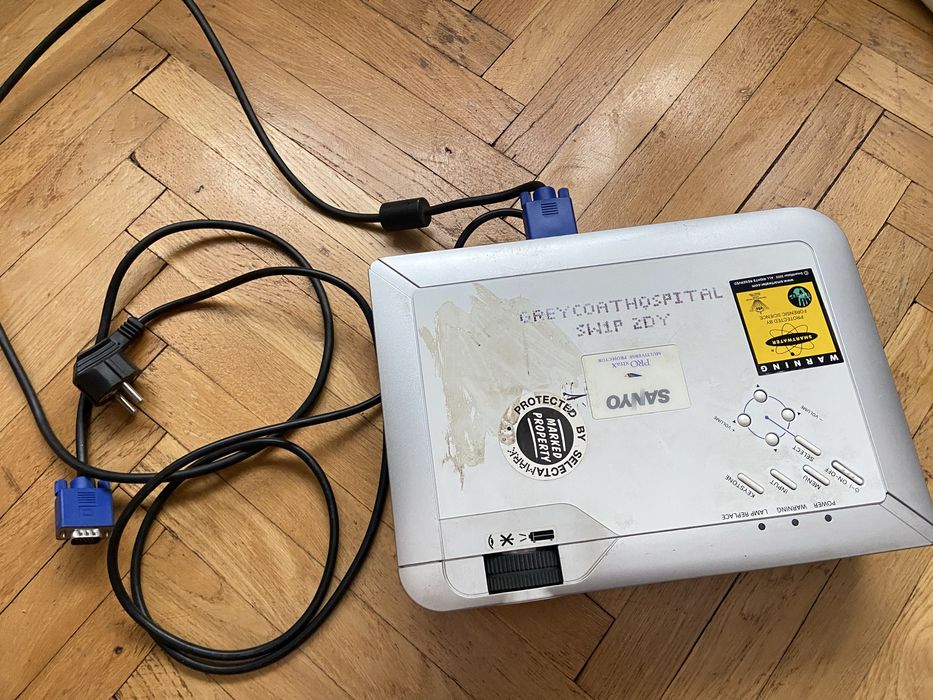 Проектор Sanyo вживаний