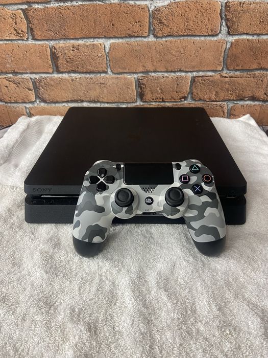 Vendo ou troco! PS4 c/ 3 JOGOS E 1 COMANDO