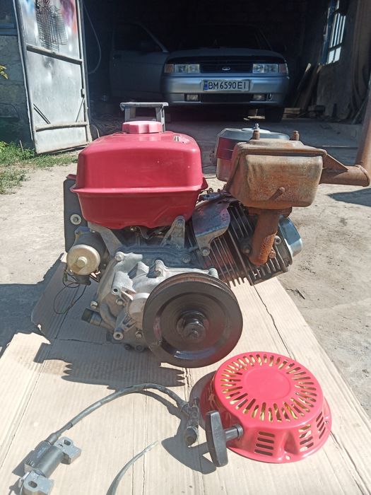 Двигун ліфан у доброму стані.