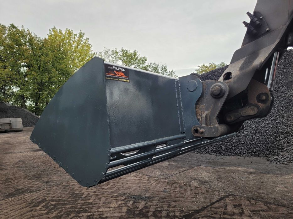 Łyżka łycha przesiewowa ażurowa tura ciągnika ładowarki teleskopowej